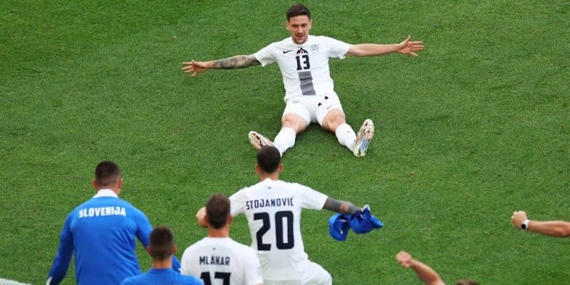 Lựa chọn một sân chơi uy tín để tham gia kèo giao bóng